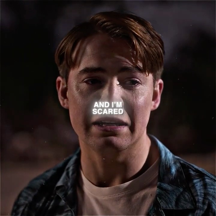 the 'and i'm scared' broke my soul  #heartstopper