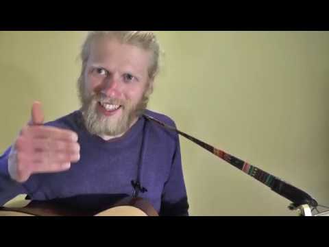 Cara bermain mantra Om Asatoma Sat Gamaya dengan tutorial gitar