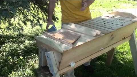 Top Bar Hive Inspection