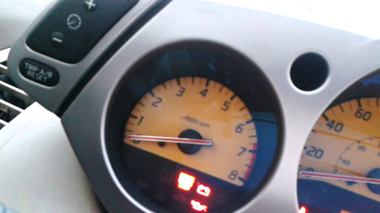 Ниссан мурано горит ключ