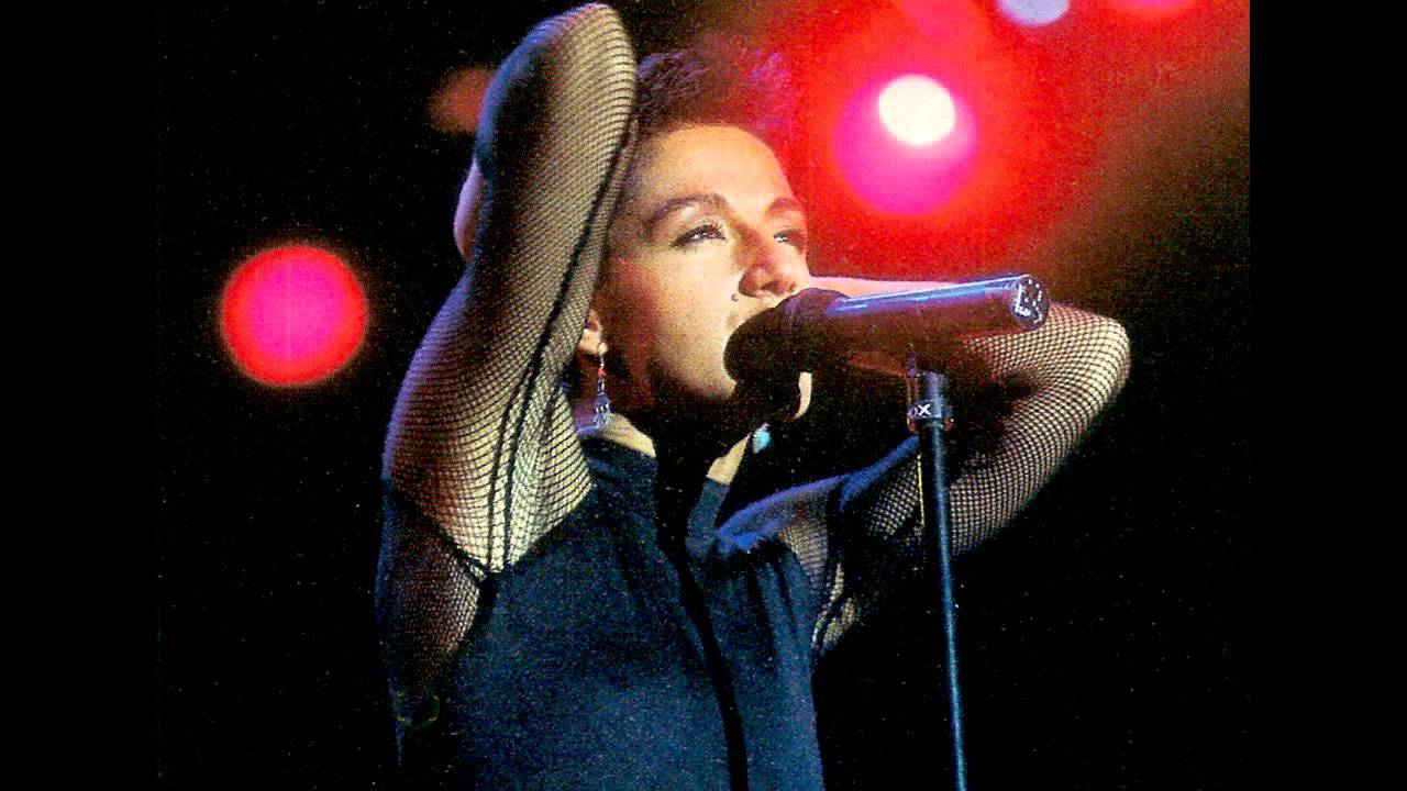 Mecano Cruz de navajas (Live'89 MadridRockódromo).bootleg YouTube Mecano Cruz de navajas (Live'89 MadridRockódromo).bootleg YouTube