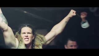 Female Muscle clip 1028 - Bruised