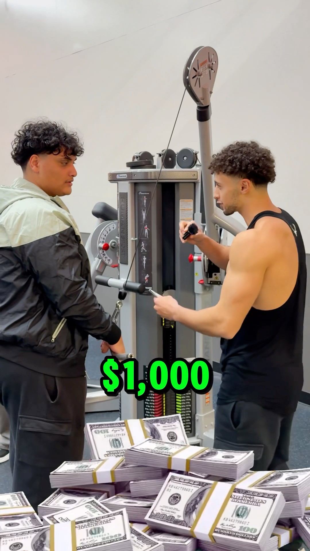 I challenged a beginner at the gym for $1,000??‼️