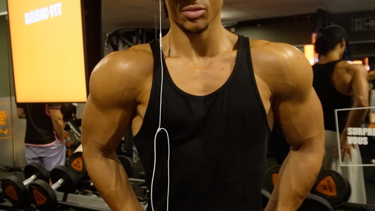 VLOG ENTRAINEMENT 1: J'affronte Mon Concurrent + Séance Haut Du Corps