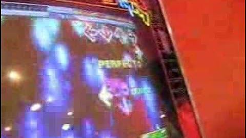 Ronko (me) doing Candy (Heart) on DDR Megamix
