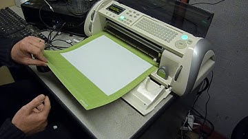 Cricut cutting machine - How to cut using Sure Cuts a Lot software