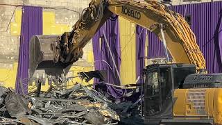 Field of Screens: The Demolition of Shadowood 16 Cinemas - October 24, 2025