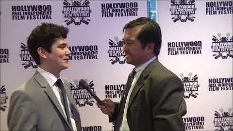Toss It: Red Carpet Interview with Eric Goss