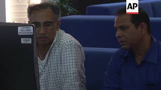 DFM falls 0.52 percent