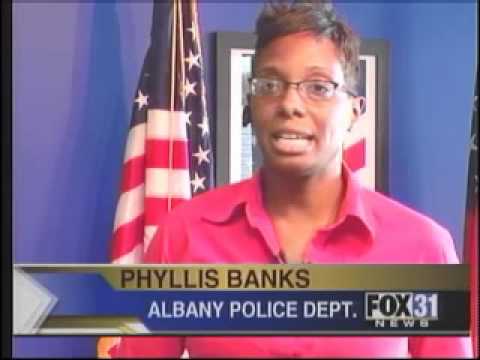 Murder suspect also charged with pizza delivery driver robbery - YouTube
