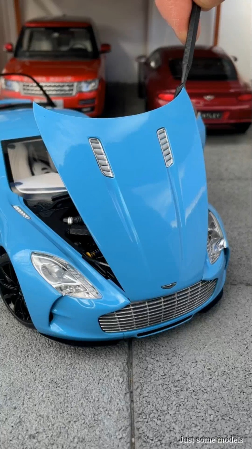 AUTOart 1/18 アストンマーチン ONE-77 (ティファニーブルー) 1/18 AUTOart Aston Martin One-77 One77 (Tiffany Blue) Car