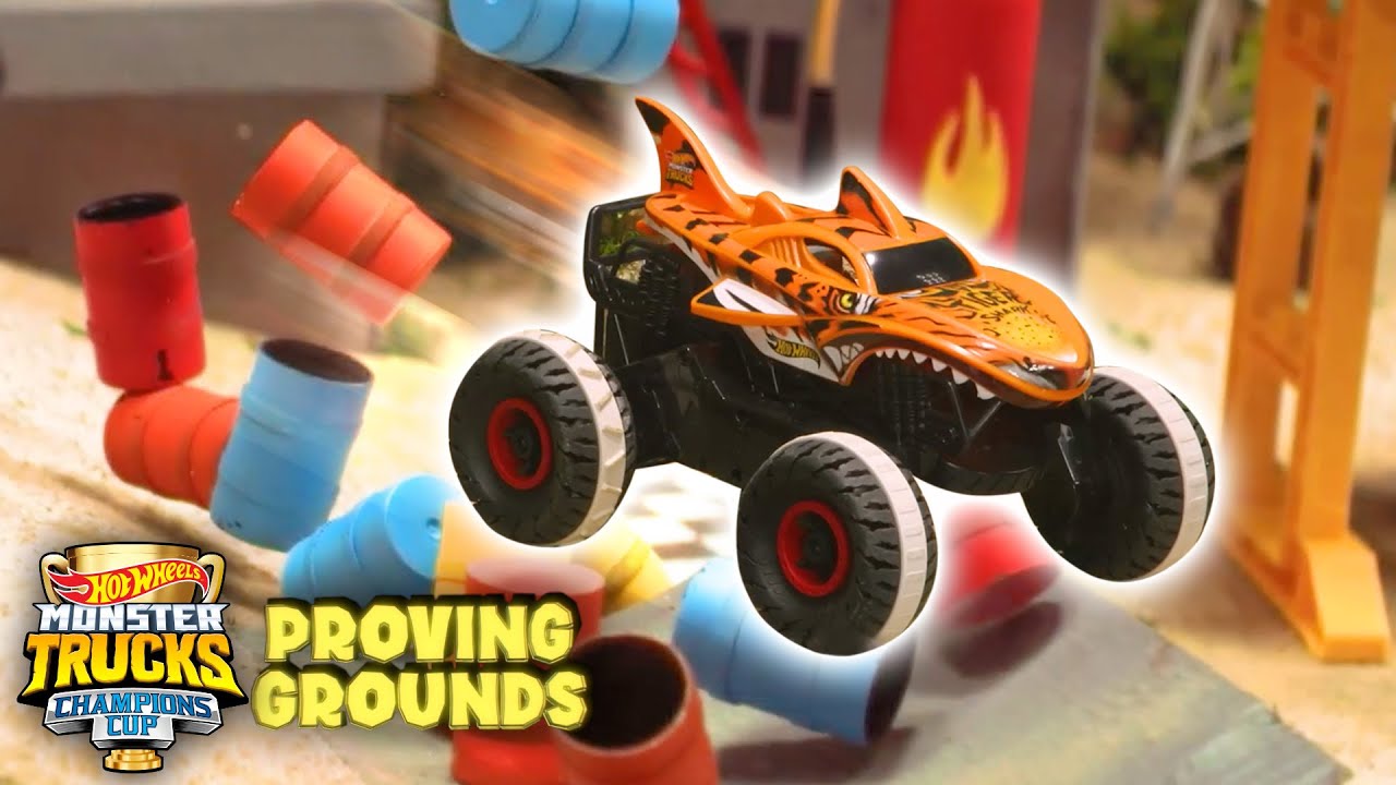 最高に熱いモンスタートラックの一場面 ‪@HotWheelsJapanese‬ - YouTube