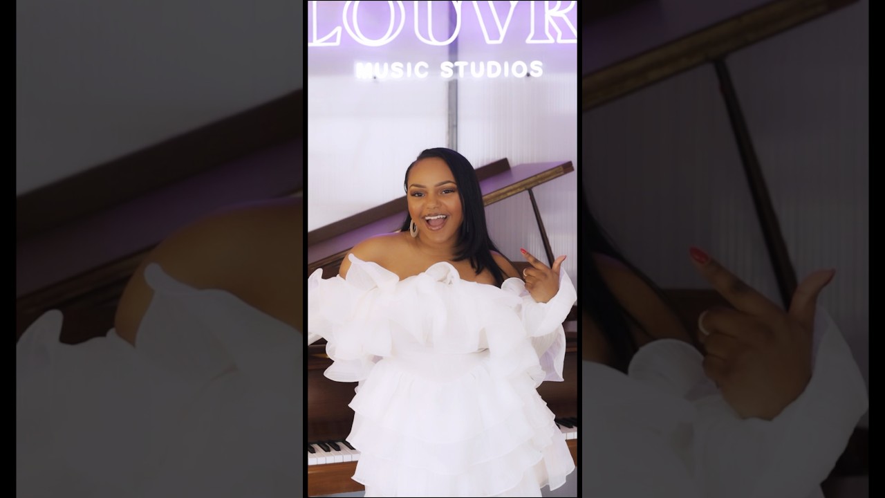 LOVE ME MORE out now!! Prod en mix: 