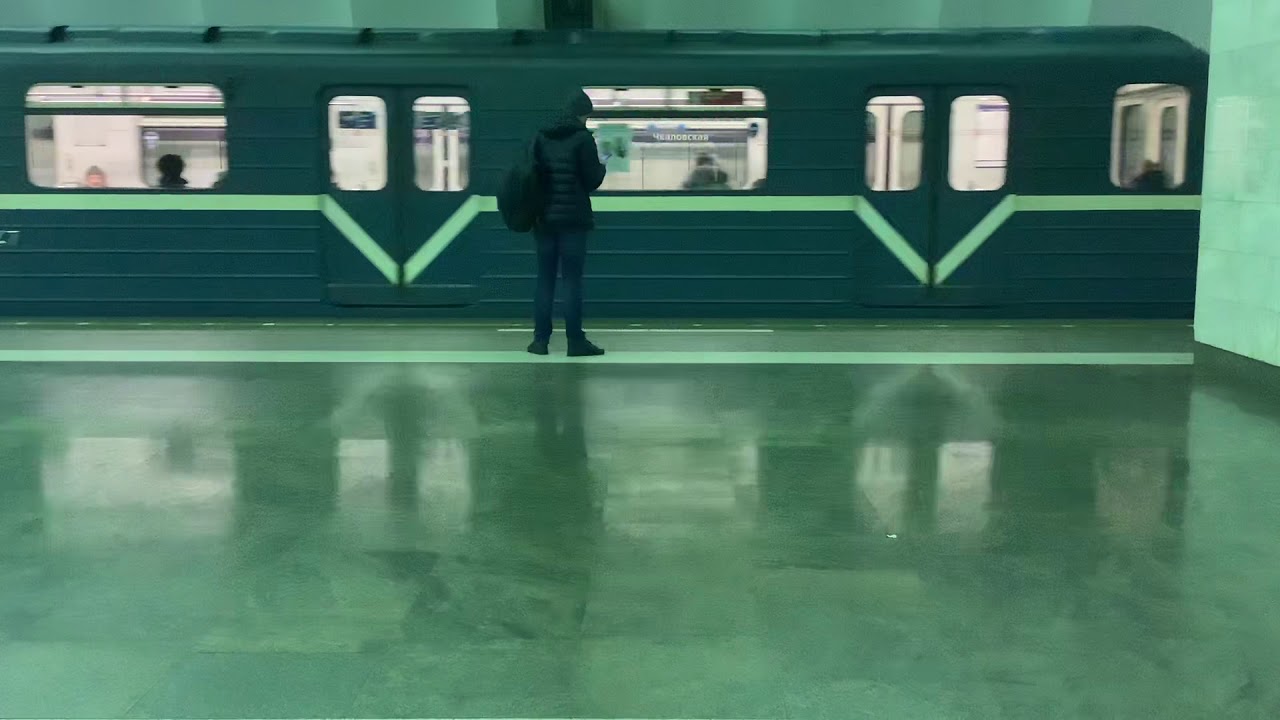 Поездка по Фрунзенско—Приморской линии от Комендатского  проспекта до Шушар