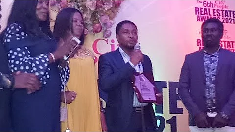 SIR SHINA PETERS PERFORMS AT 6TH CITY PEOPLE REAL ESTATE AWARDS 2021