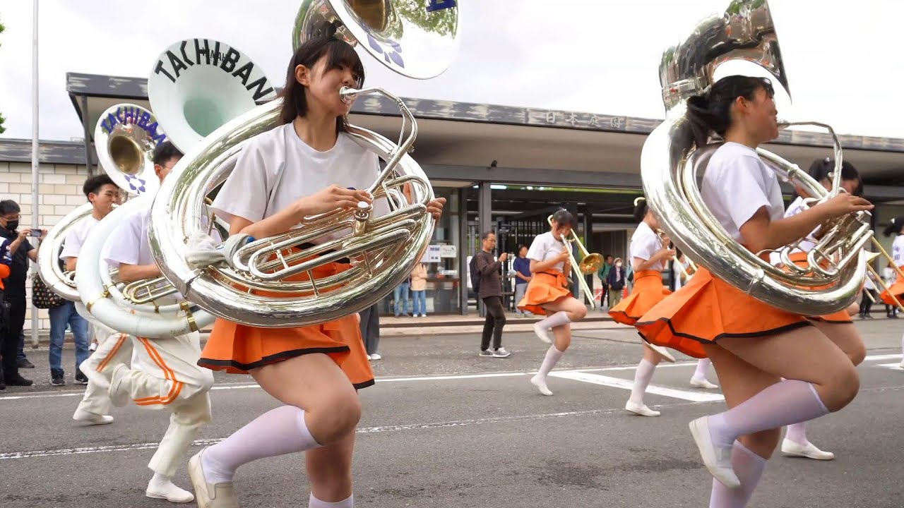 【京都橘高校吹奏楽部】関西ローズパレード　後半スタート