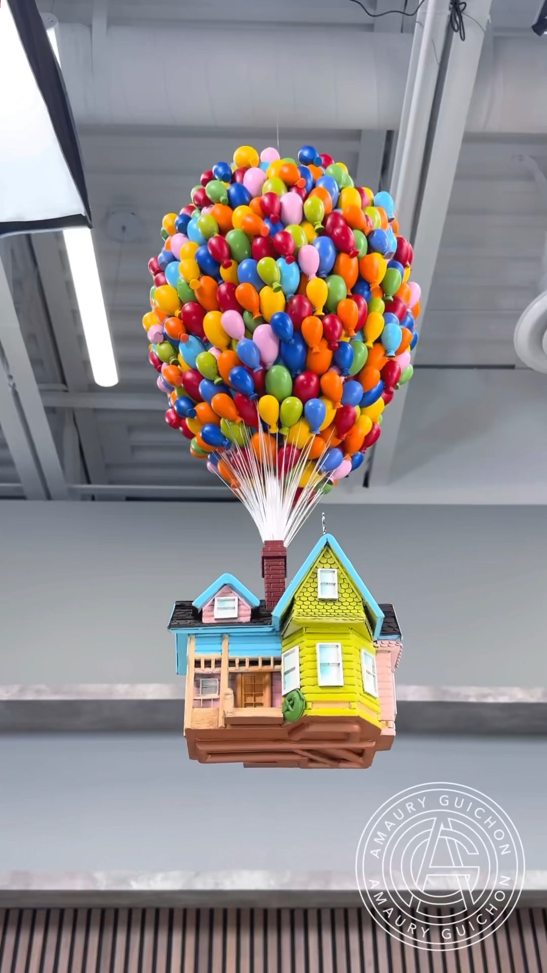 Chocolate house UP in the sky! ?? Can you guess how many balloon’s are there?#amauryguichon