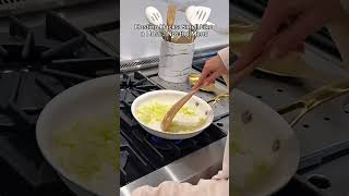 Famous Hosting Rule #1: Stay Chic, Garlic’s on, Hair’s Untouched Wealth