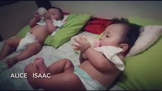 Meus Bebês Estão Ficando Independentes Tomando Leitinho