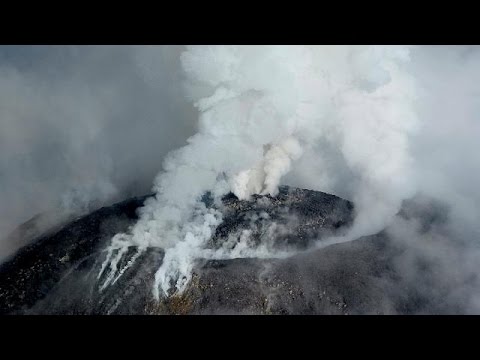 Video: Der Ruhige Mexikanische Vulkan Colima Wurde Von Zwei UFOs Besucht - Alternative Ansicht