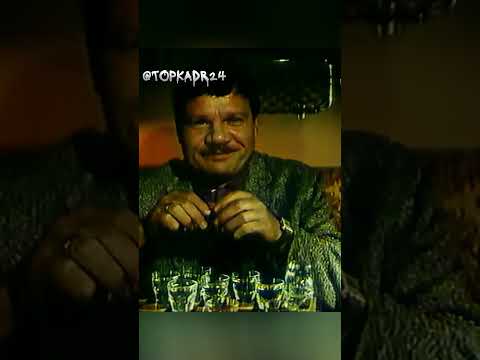 Шашки по-советски: каждый ход — на рюмку! кто больше выпьет?