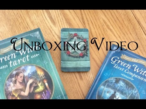 The Green Witch Tarot Unboxing