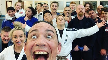 Reverse scissor sweep.