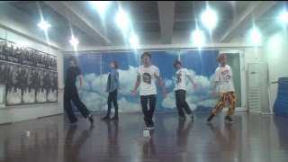 SHINee 샤이니 'Sherlock•셜록 (Clue + Note)' Dance Practice Resimi