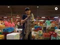 Selling Fish On Live Stream | Modernising Traditions
