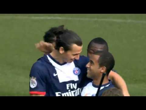 ▶ Zlatan Ibrahimovic AMAZING Backheel Goal - PSG BASTIA 4-0 [19/10/13]