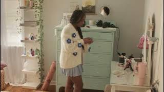 Vaping Is Ugly Behind The Screen - Behind The Fit Check :30