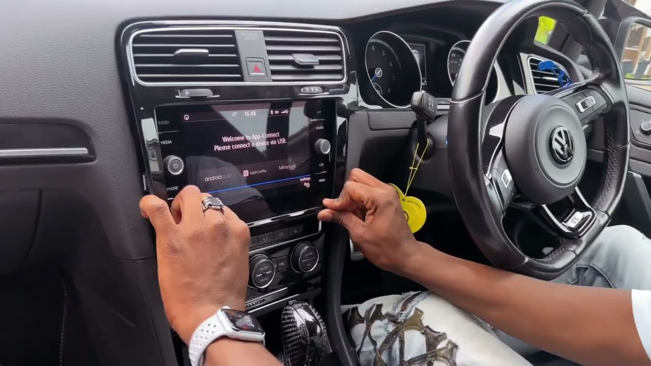 entertainment screen upgrade on my MK7 golf R