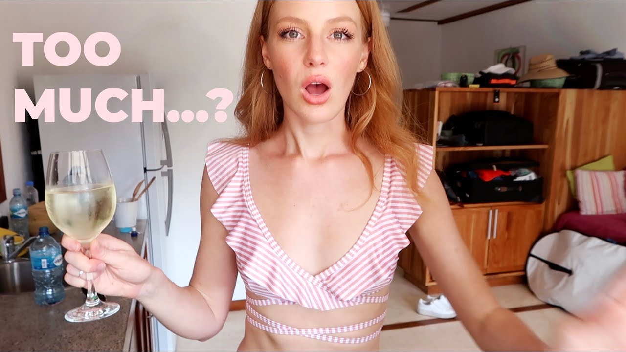 POOL PARTY! SANTA TERESA, COSTA RICA TRAVEL VLOG | Skinny Belle