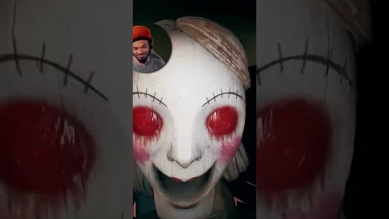 THE SCARIEST MANNEQUIN EVER!! 