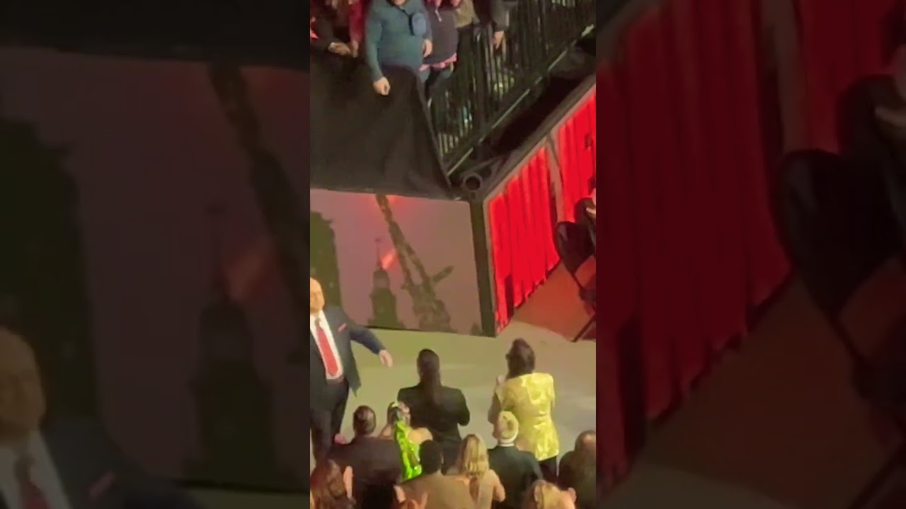 Paul Heyman Hugs ECW Legends RVD and Tommy Dreamer.. 