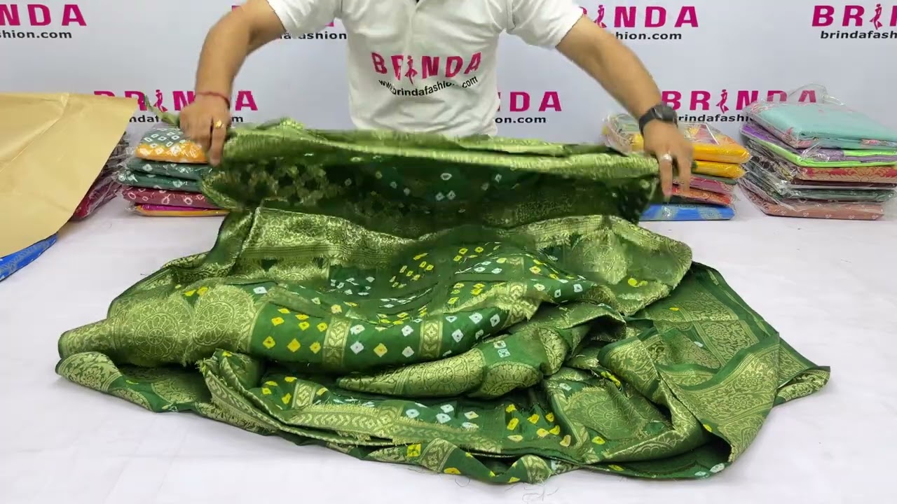 Unveiling the Most Stunning Bandhani Saree Design 