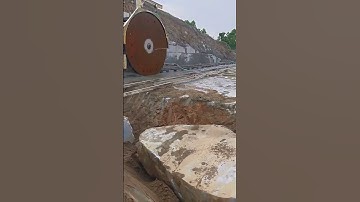 New granite mine start cutting use our Double blade cutting machine #stonemachine