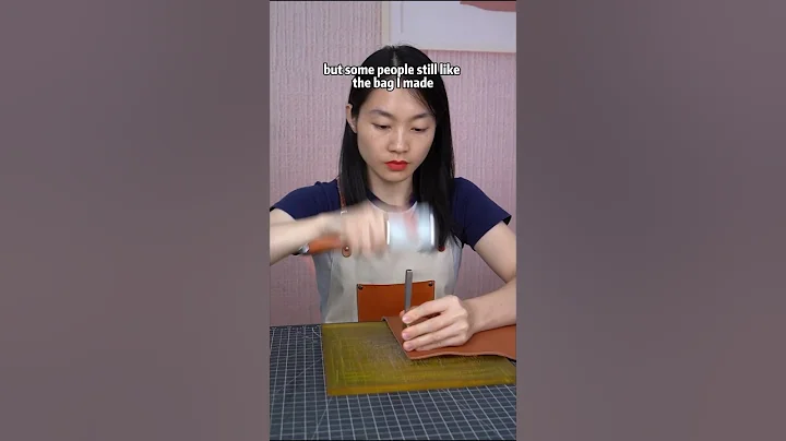 Handcrafted leather bucket bag in genuine cow leather, do you love it?🥰