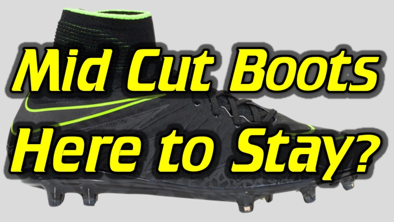 mid cut football boots