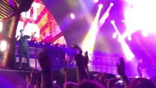 AC/DC - You Shook Me All Night Long - Live @ Dodger Stadium - 09/28/2015 (MN)