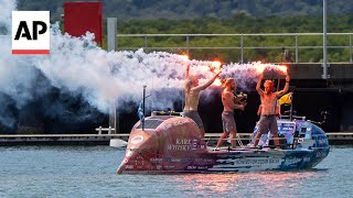 蘇格蘭3兄弟創世界紀錄　139天徒手划船橫渡太平洋[影]