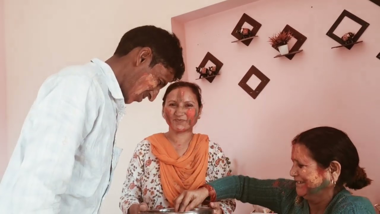 भाभी और बच्चों के साथ खेली होली ❤️🤗🤗#youtube #video #Uttarakhandilife #fyp #viral  #viral #holi 