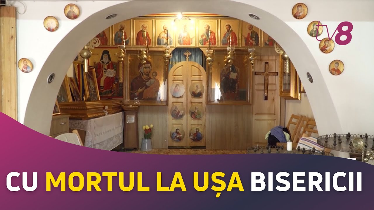 Cu mortul la ușa bisericii. Oamenii din Dereneu, împărțiți în două tabere din cauza preoților