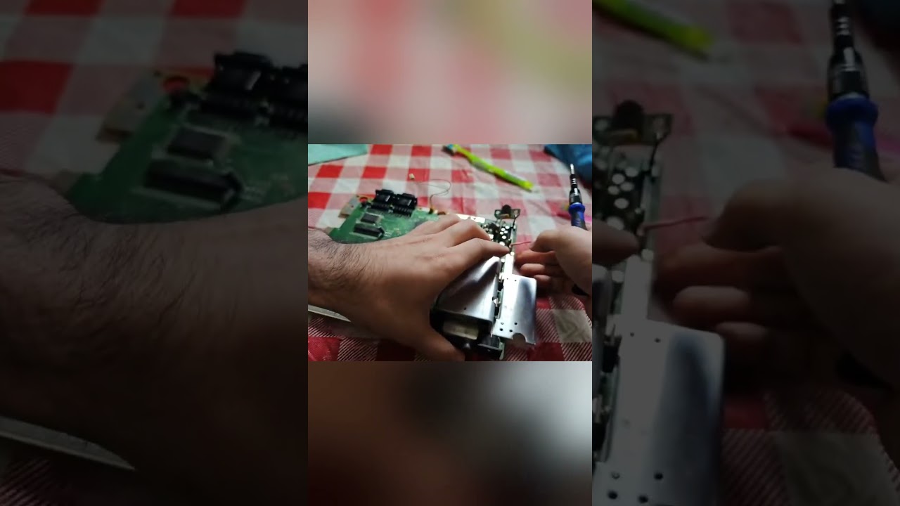 Taking a Look Inside the Sega Genesis - Part 19 #repairing #retro #console #gaming #breakdown #sega