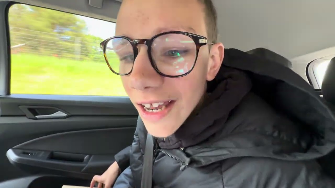 På väg till mamma och sotis lördag den 7/6 år 2025