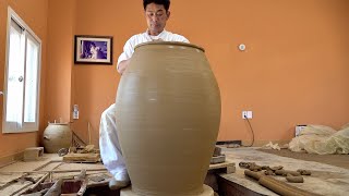How Korean Traditional Pottery Family Make Large Jars. Earthenware Manufacturing With Long History
