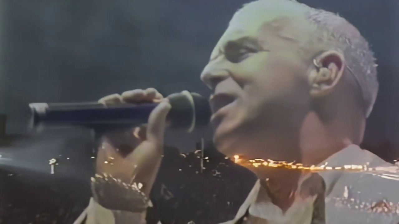 Pet Shop Boys - West End Girls (Glastonbury 2000) HD - YouTube