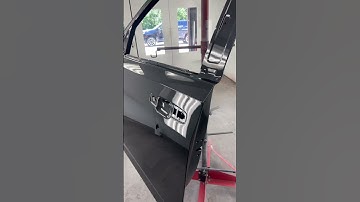 Thumbnail of Swangin’ and bangin’