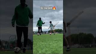 Super ball passing skills, football teaching, basic football skills training, football feel trai