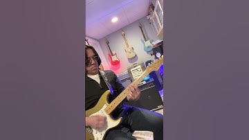 Not Every Stratocaster Player Plays like this